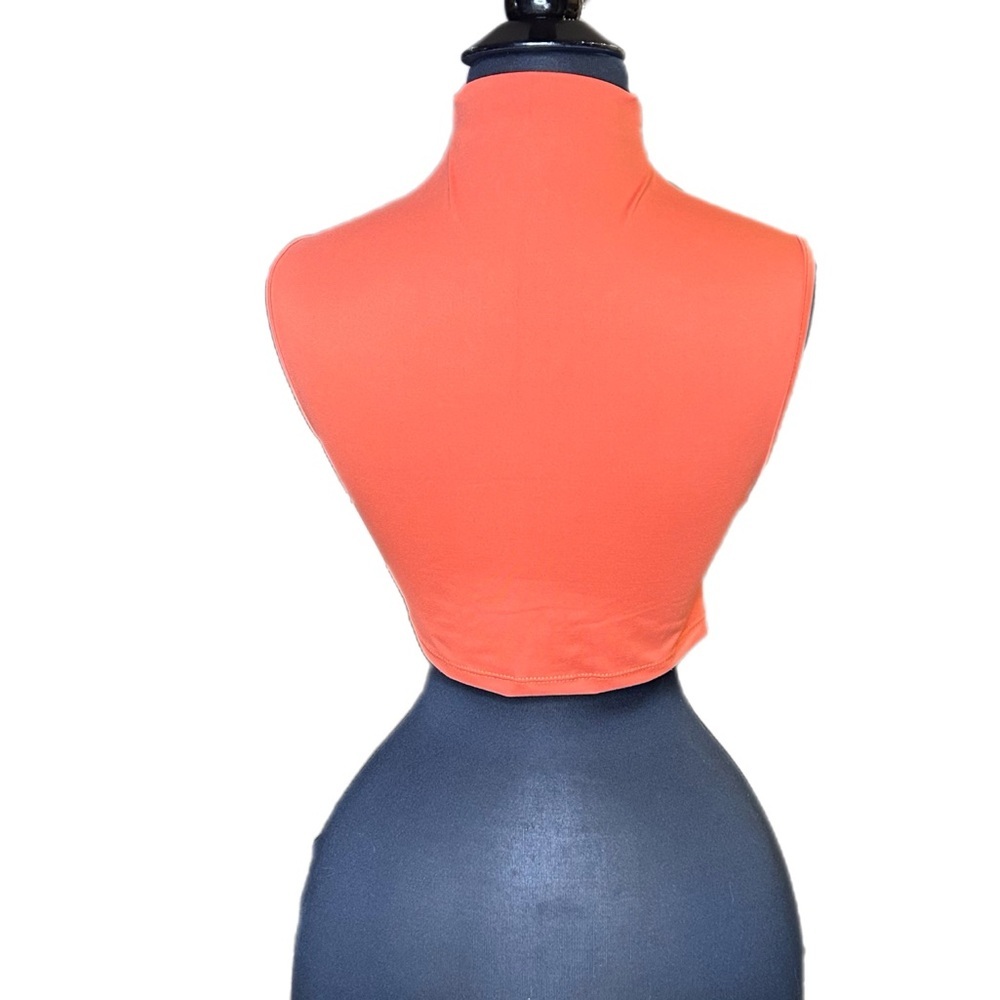 SHEIN Vibrant Orange Athletic Crop Top - Picture 5 of 6